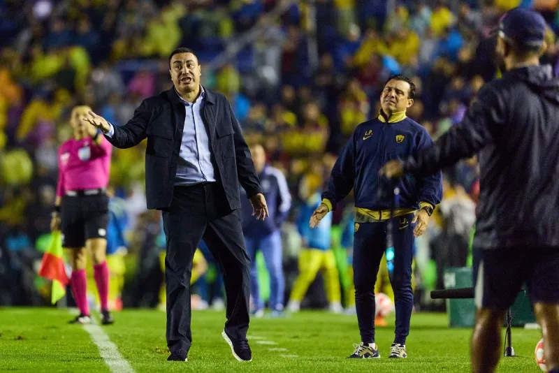 Navas dio su opinión sobre Efraín Juárez