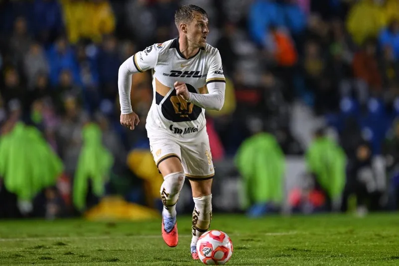 Sólo jugó 6 partidos