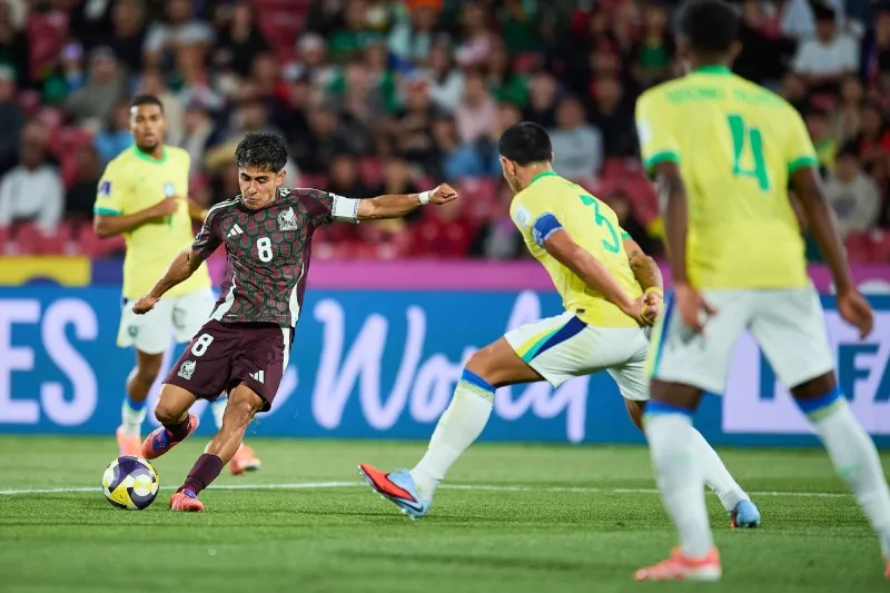 México comenzó la aventura mundialista con un empate
