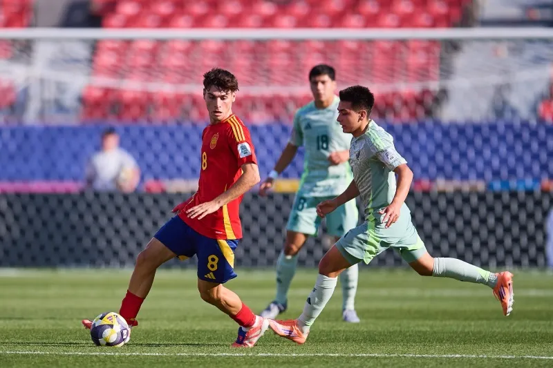 México y España dividieron puntos