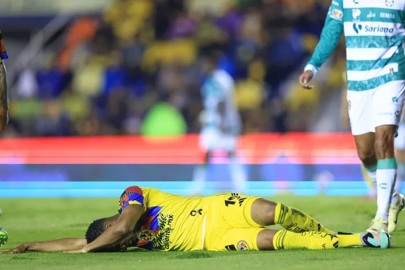 El 'Pantera' se lesionó ante Santos