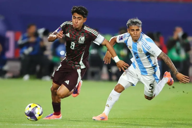 México tuvo un duro partido con Argentina | MEXSPORT