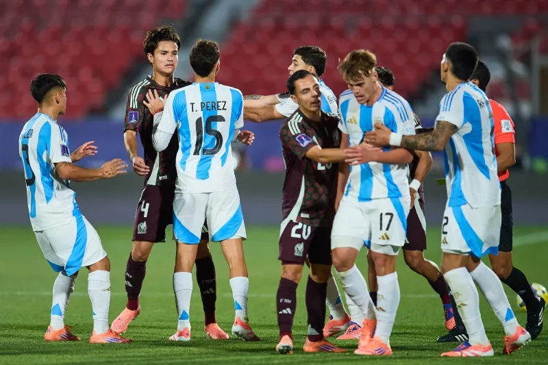 Tapia destacó el triunfo de la Albiceleste en la Sub 20