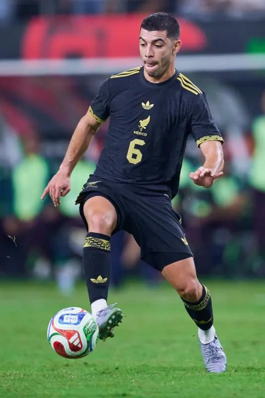 No descarta ir a Europa