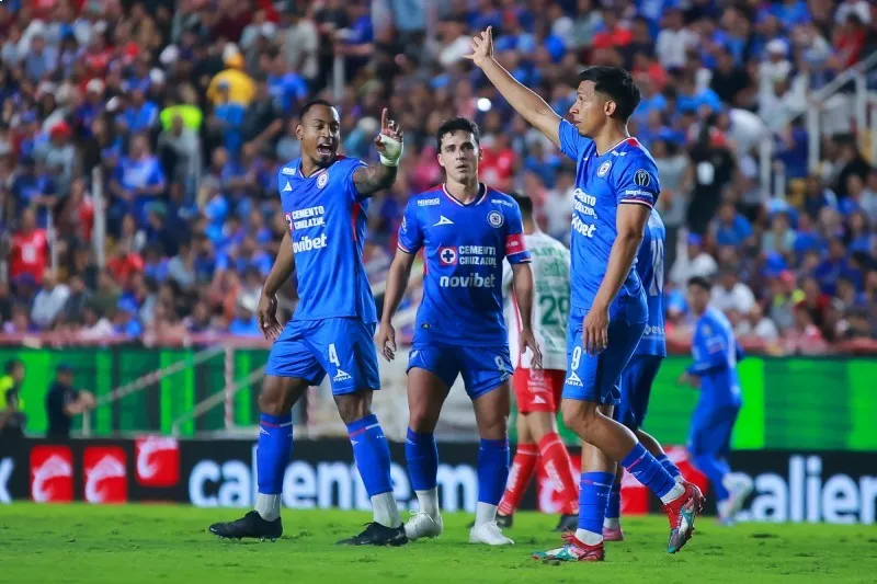 Les anularon dos goles