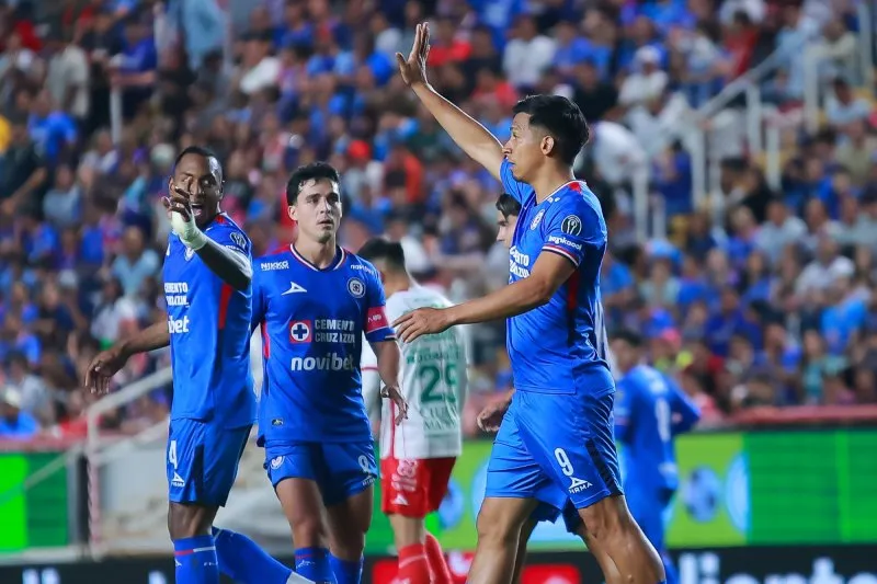 Cruz Azul recibe a Rayados en la Jornada 15