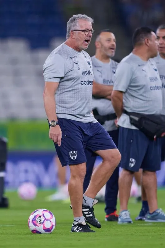 Elogió sus futbolistas