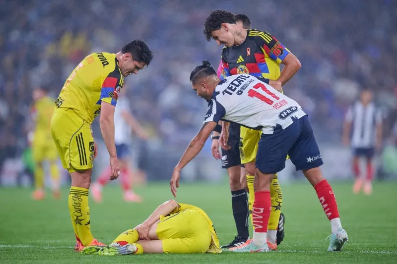 Considera roja para Tecatito