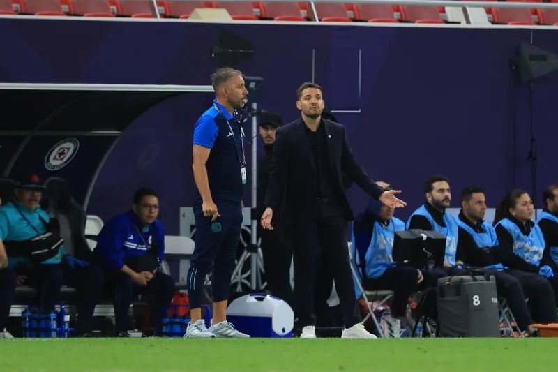 Se mantendrá en el equipo