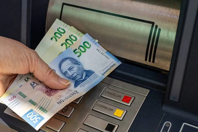 El peso mexicano se sigue fortaleciendo ante el billete verde/Pixabay