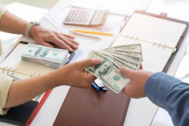 El dólar se sigue cotizando promedio por debajo de los $19.00 pesos por unidad/Google