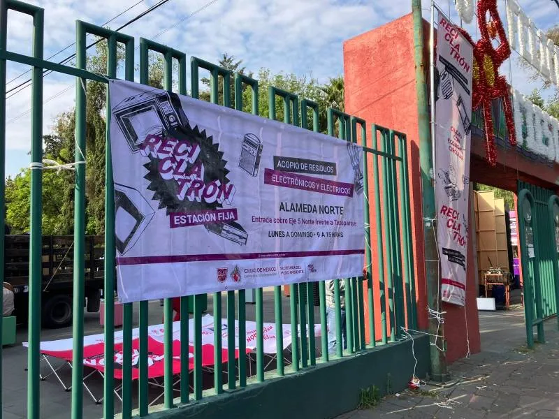 El reciclaje tecnológico ayuda a reducir la contaminación y el impacto ambiental en la ciudad. / Sedema