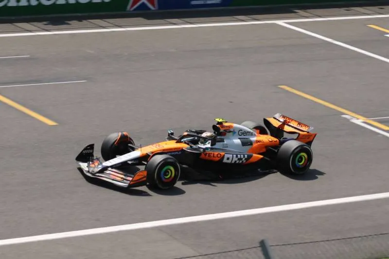 Pato en el GP | Axel Fernández