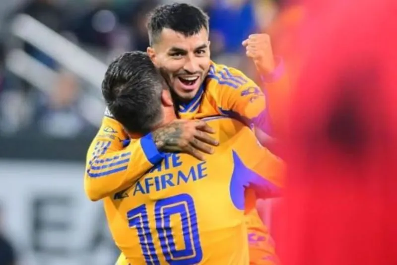 Correa no se entrenó al parejo de sus compañeros | MEXSPORT