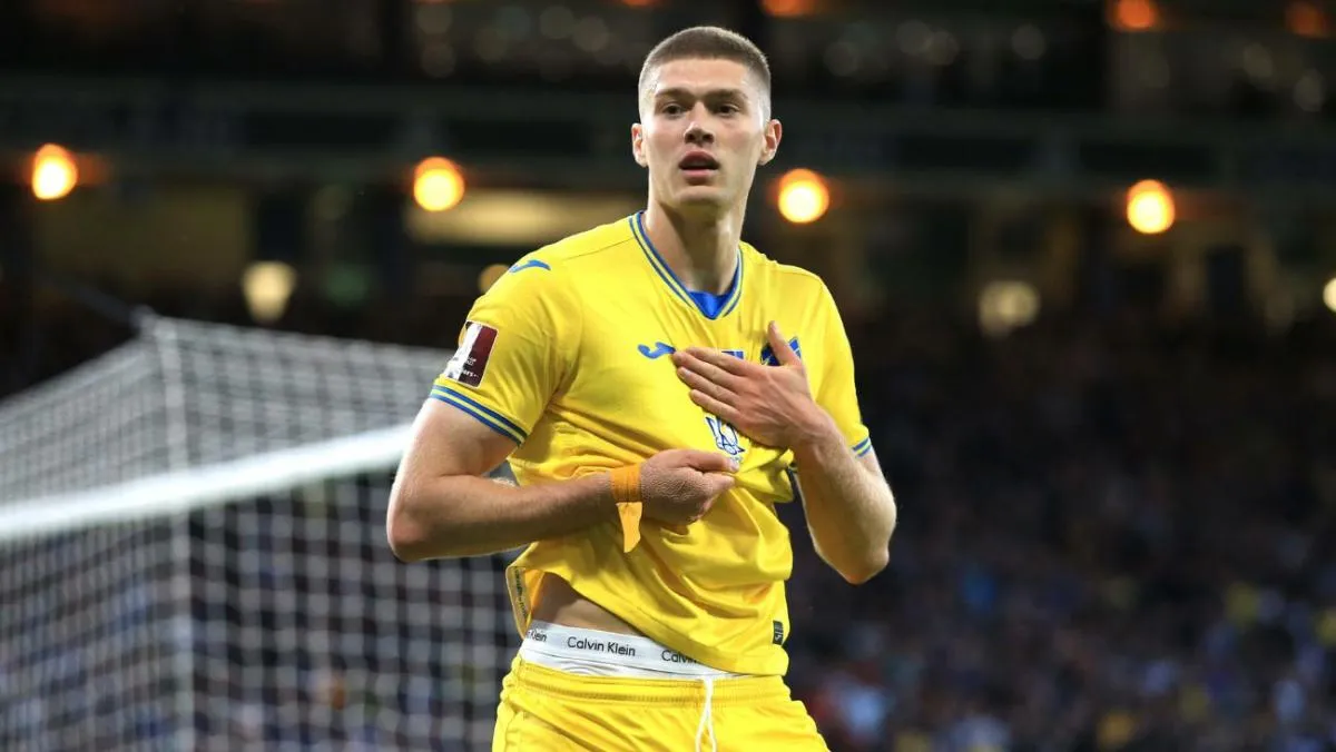 Dovbyk suena para reemplazar a Giménez | AP