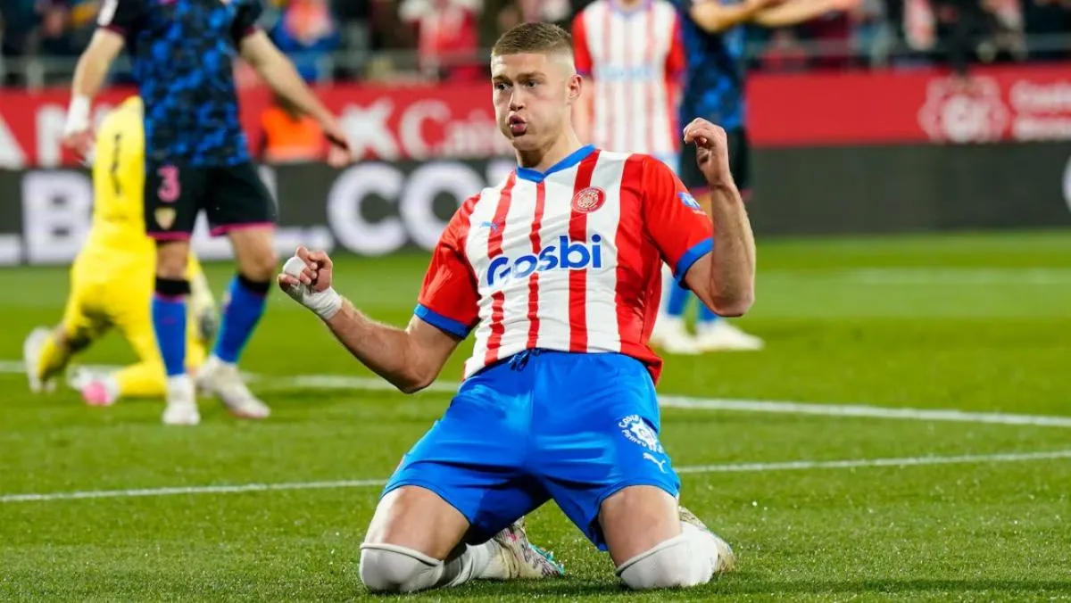 Dovbyk suena para reemplazar a Giménez | AP