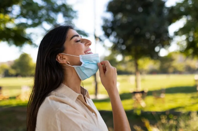 La aplicación te mostrará qué tan limpio está el aire / FREEPIK