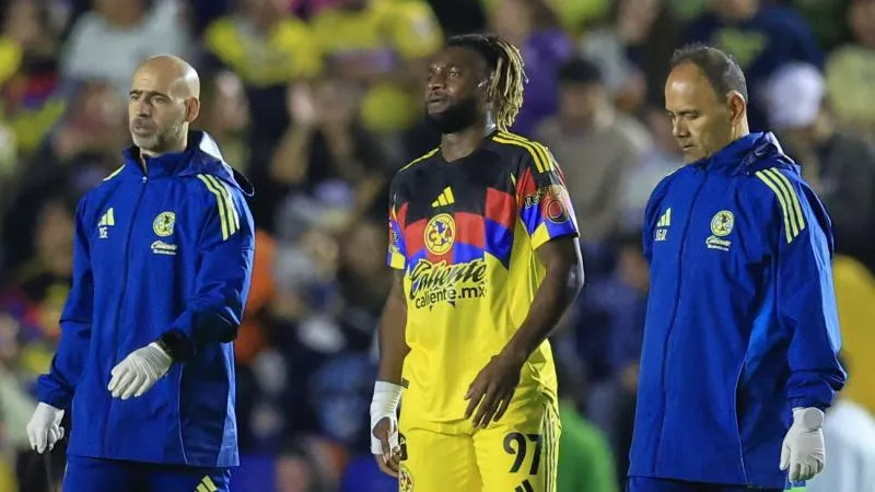 Saint-Maximin dejó el campo de juego tras lesión | MEXSPORT