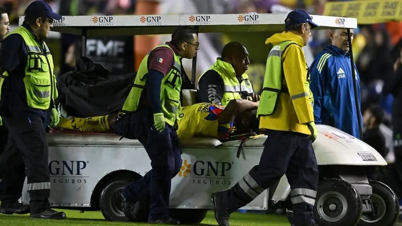 Pantera Zúñiga también salió lesionado | IMAGO7