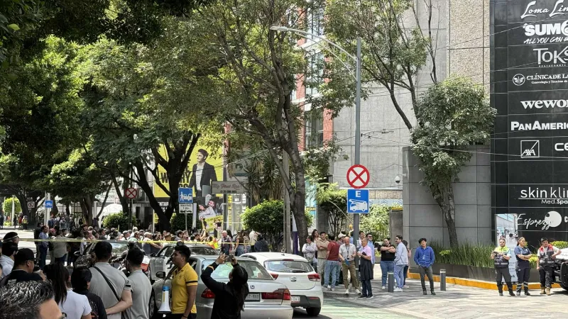 Los postes o celulares que no sonaron lo puedes reportar / Redes Sociales