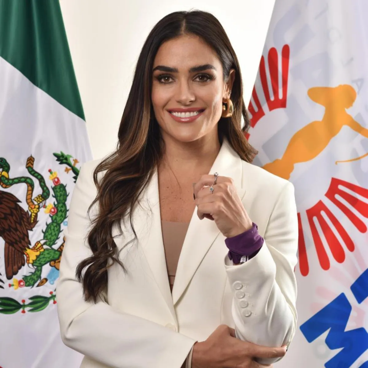 La alcaldesa asegura que los problemas están en otro lado no en esculturas / Redes Sociales