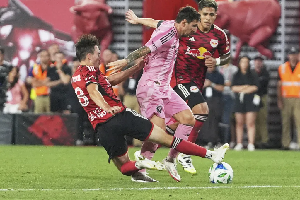 Mascherano elogió el talento y el tipo de deportista que es Messi