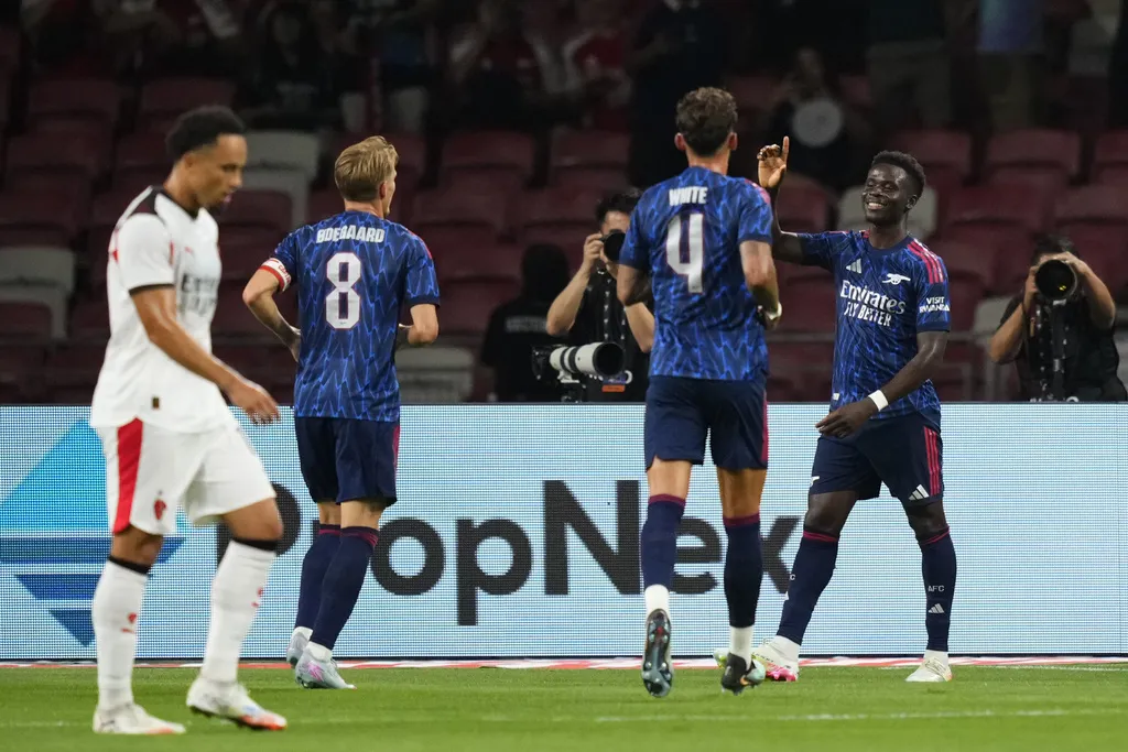 Bukayo Saka hizo el único gol del encuentro