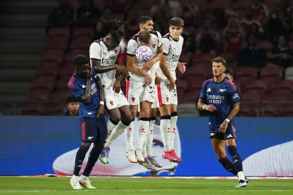 Milan cayó en su primer partido de pretemporada