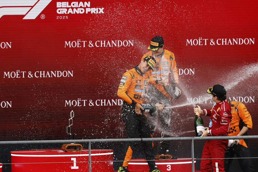 McLaren logró el doblete en Spa-Francorchamps