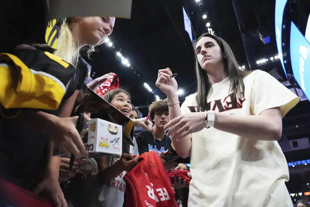 El hombre acusado de acosar a Clark finalmente recibió sentencia