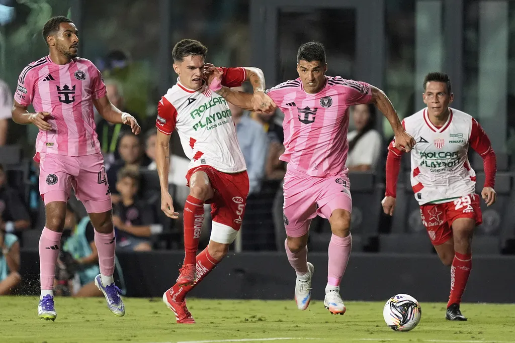 Necaxa mantiene una ligera ventaja de clasificación