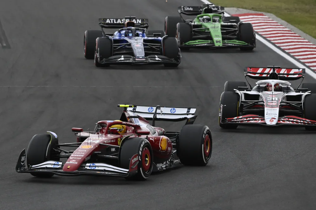 Domenicali aseguró que las carreras sprint se quedarán