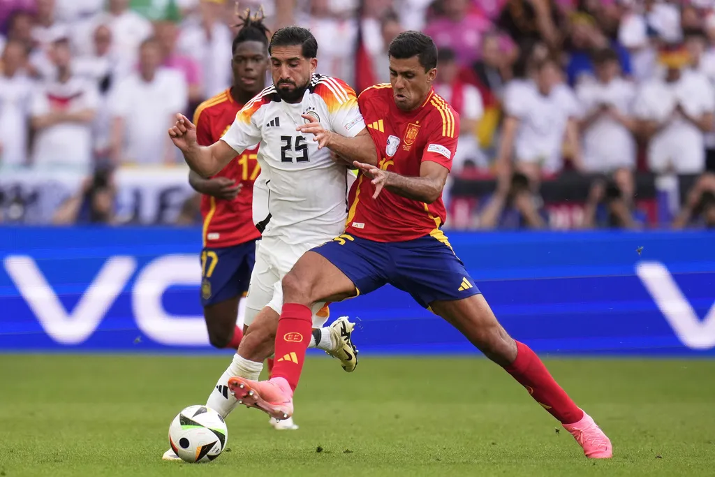 Rodri regresó a la actividad con España