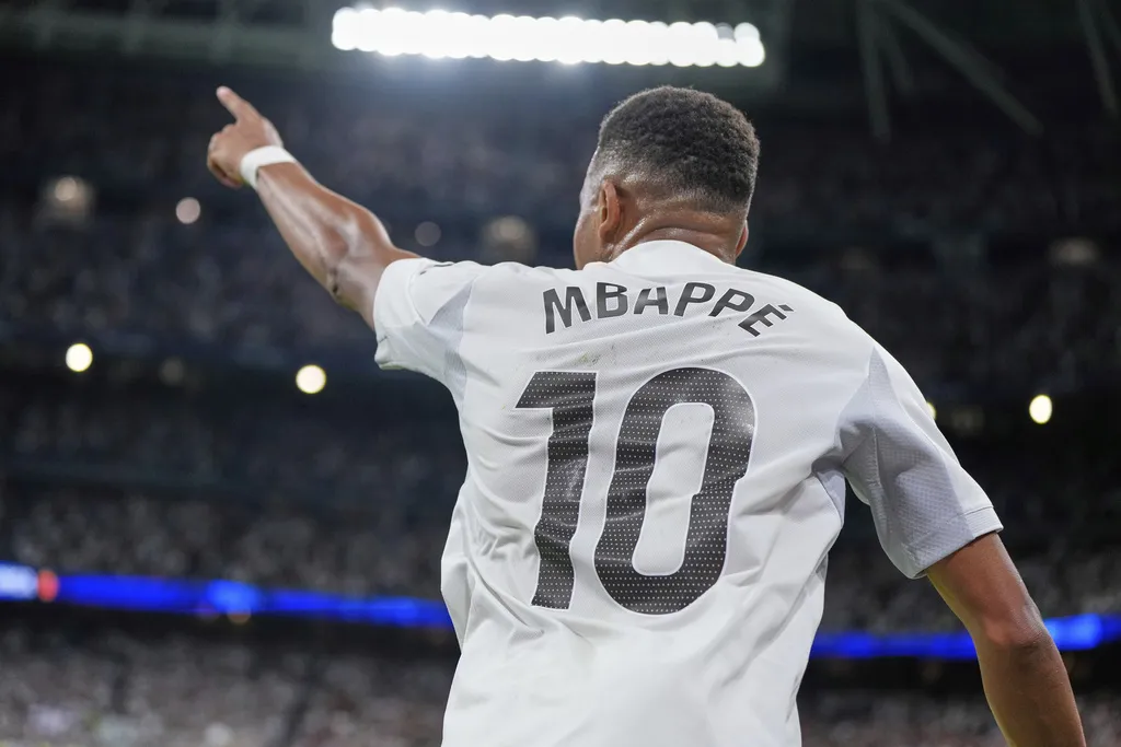 Mbappé consideró que podrían tener más descansos