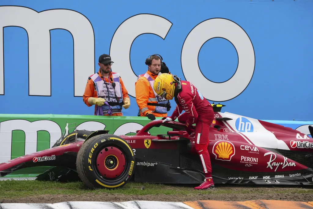 Hamilton no terminó la carrera por su despiste