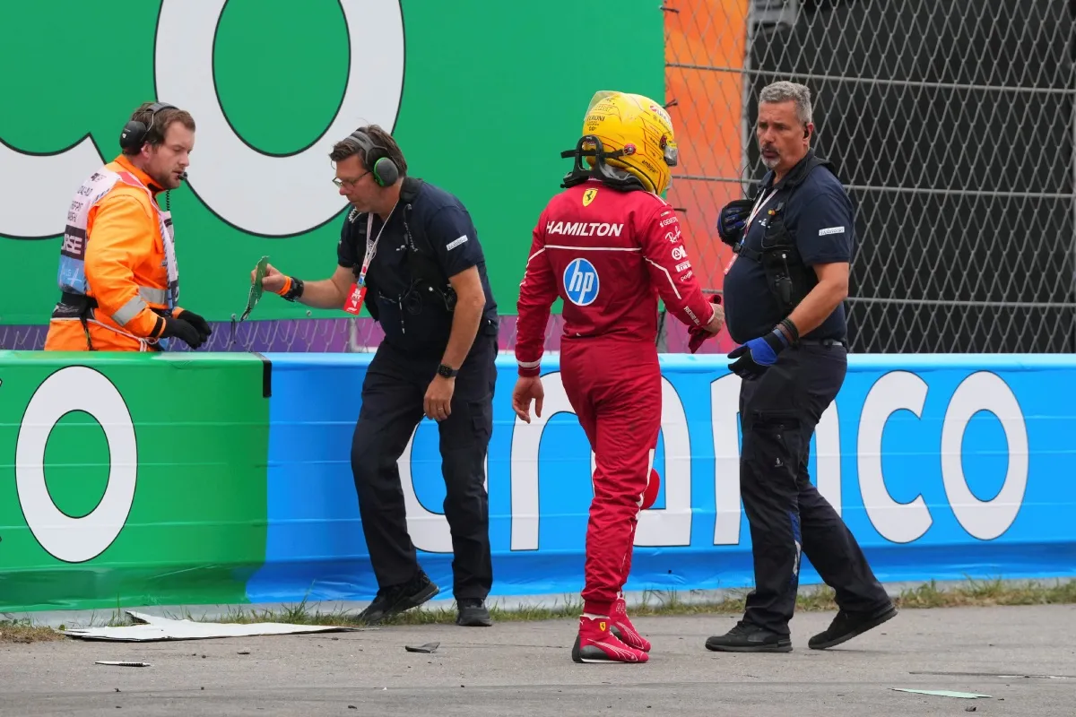 Hamilton abandonó en la primera carrera tras las vacaciones