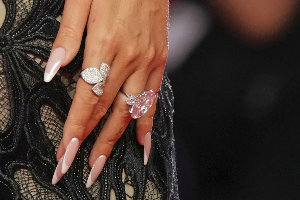 El anillo fue un protagonista en sí mismo en Venecia