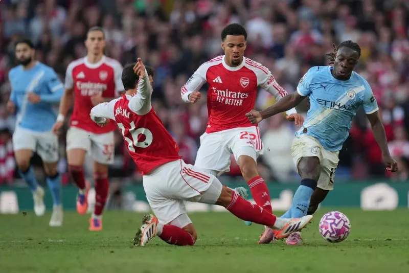 Ambos juegan en la copa