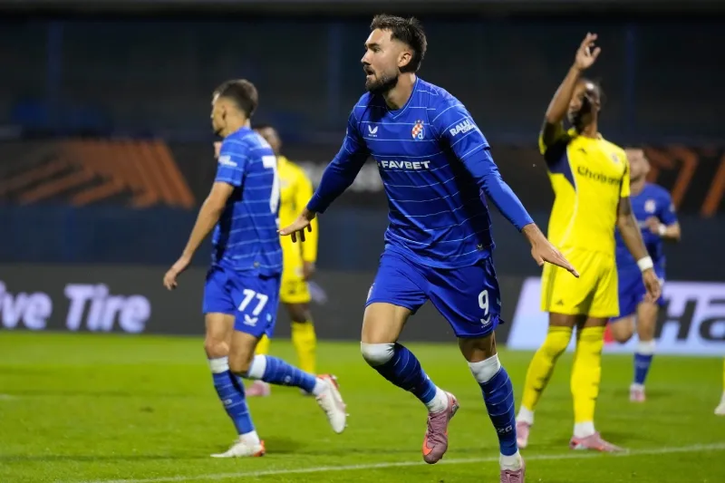 Cayeron en su primer partido