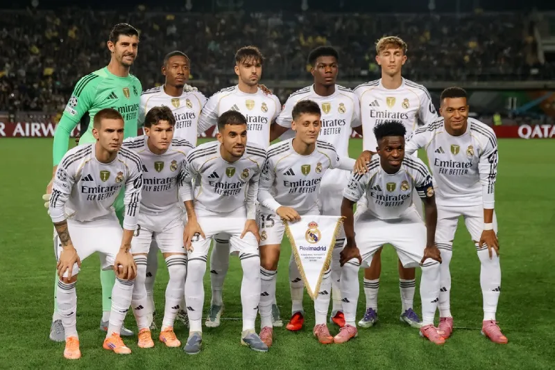 Real Madrid cumplió con los pronósticos y goleó en Kazajistán