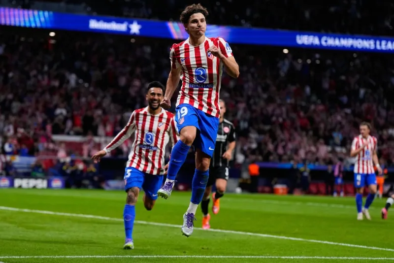 Julián volvió a marcar en otra goleada de los Colchoneros