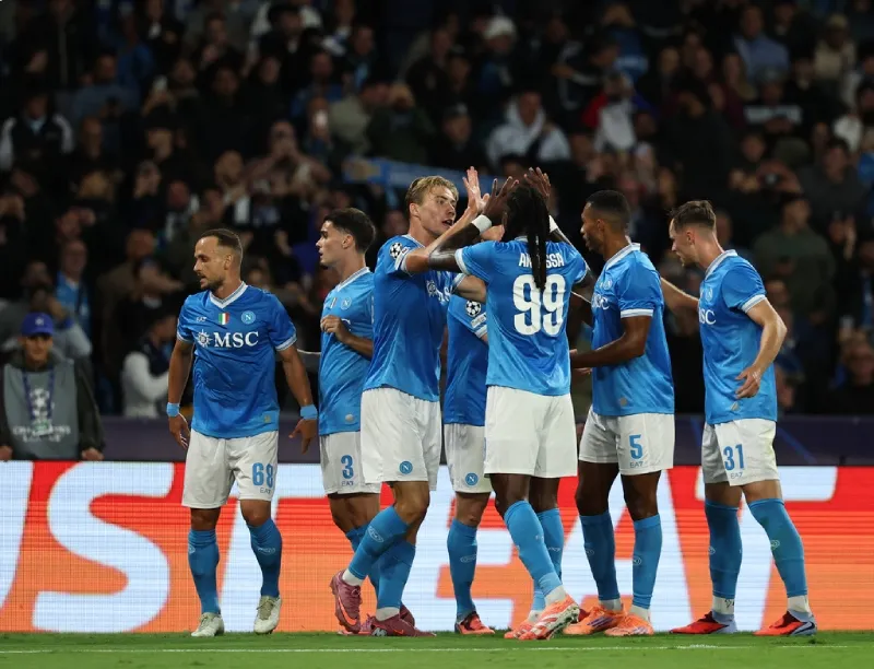 Holjund marcó un doblete