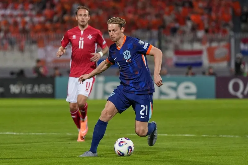 Frenkie se ha consolidado con Barcelona