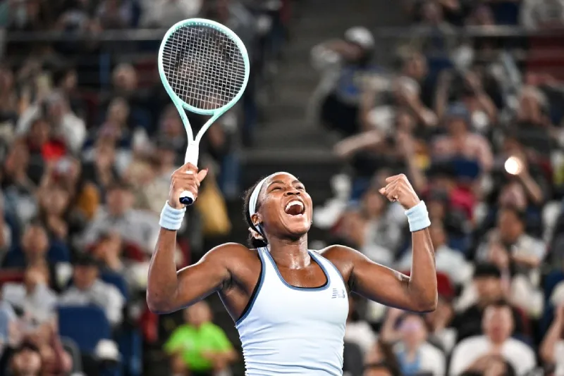 Gauff venció a su compatriota Pegula en Wuhan
