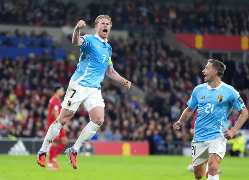 De Bruyne fue la figura del partido con un doblete