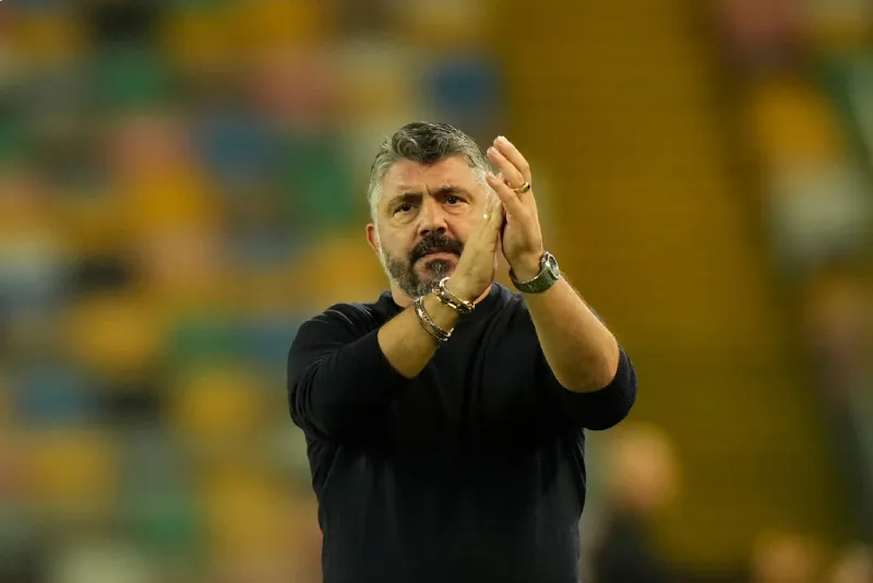 Quiere llevar a Italia al Mundial