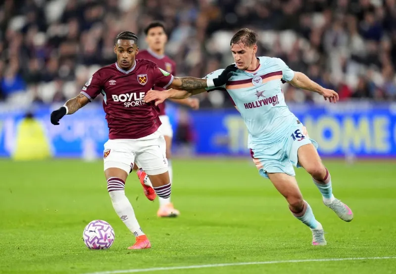 West Ham cayó en casa