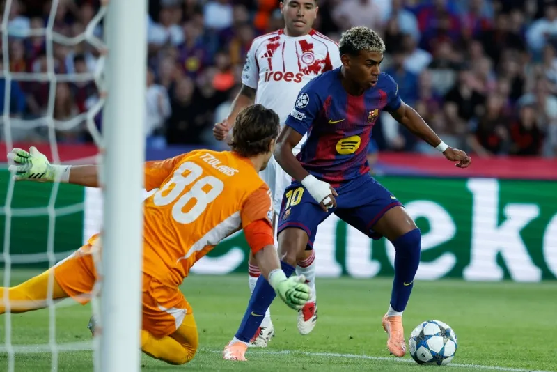 Lamine participó directamente en dos de los goles