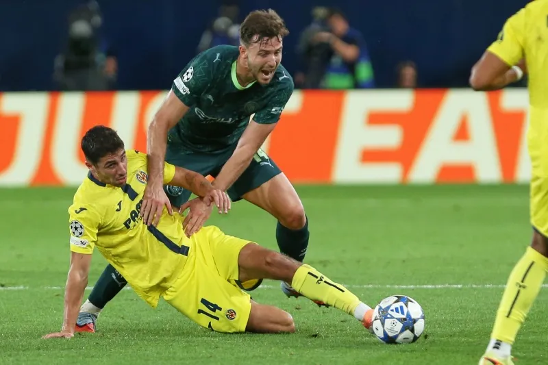 Nico González en el partido contra Villarreal