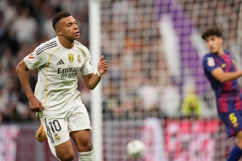 El francés celebra ante Barcelona | AP